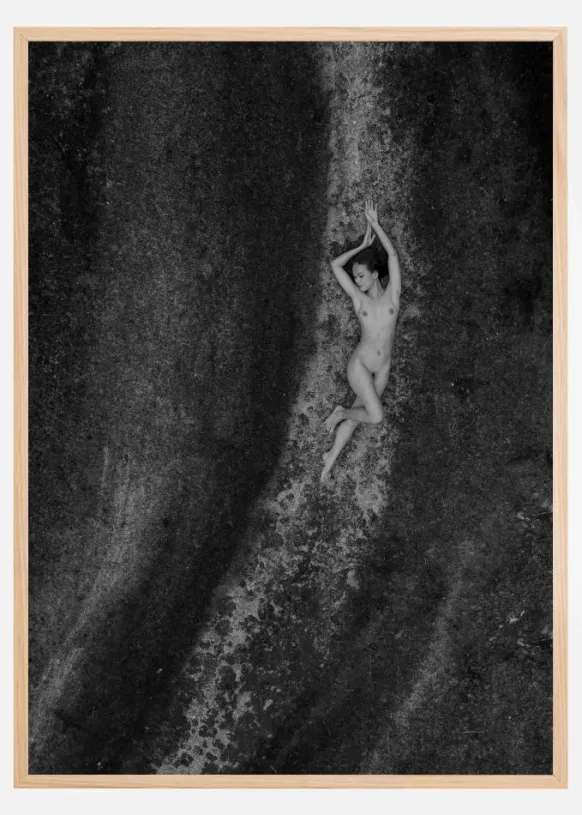 BW FEMALE Poster (21x29.7 cm (A4))