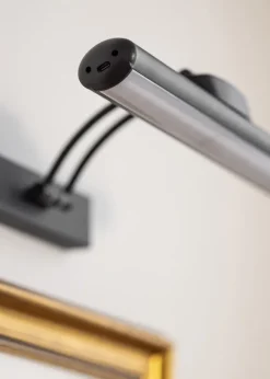 KAILA Gleam Batteridriven Tavelbelysning 32 cm - Svart