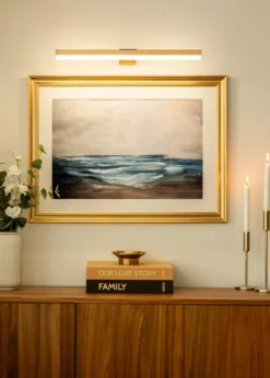 KAILA Glow Batteridriven Tavelbelysning 55 cm - Guld