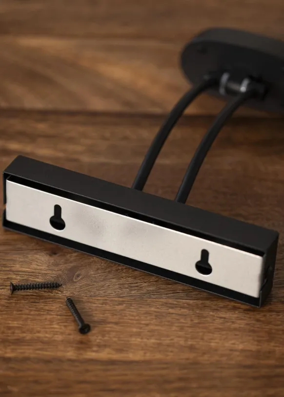 KAILA Luster Batteridriven Tavelbelysning 32 cm - Svart