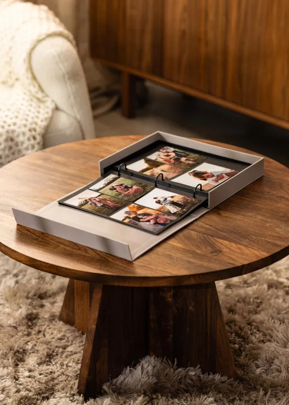 KAILA MEMORIES Grey/White - Coffee Table Photo Album (60 Svarta Sidor / 30 Blad)