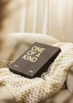 KAILA ONE OF A KIND Black - Coffee Table Photo Album (60 Svarta Sidor / 30 Blad)