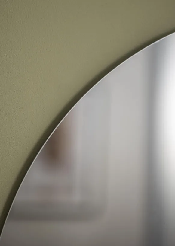 KAILA Rund Spegel Smoked Grey 70 cm Ø