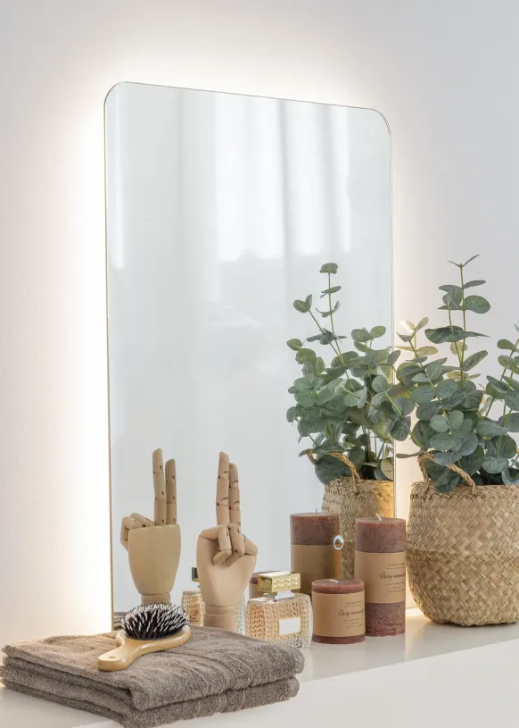 KAILA Spegel Soft Edges LED 50x70 cm