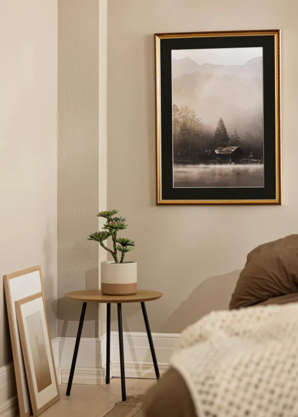 Ram Abisko Guld 40x50 cm - Passepartout Svart 29,7x42 cm (A3)