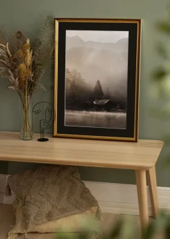 Ram Abisko Guld 40x50 cm - Passepartout Svart 29,7x42 cm (A3)