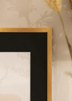 Ram Edsbyn Guld 28x35 cm - Passepartout Svart 8x10 inches