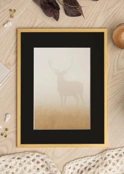 Ram Edsbyn Guld 40x50 cm - Passepartout Svart 27x35 cm