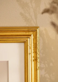 Ram Örbyhus Guld - Valfri Storlek (Akrylglas)