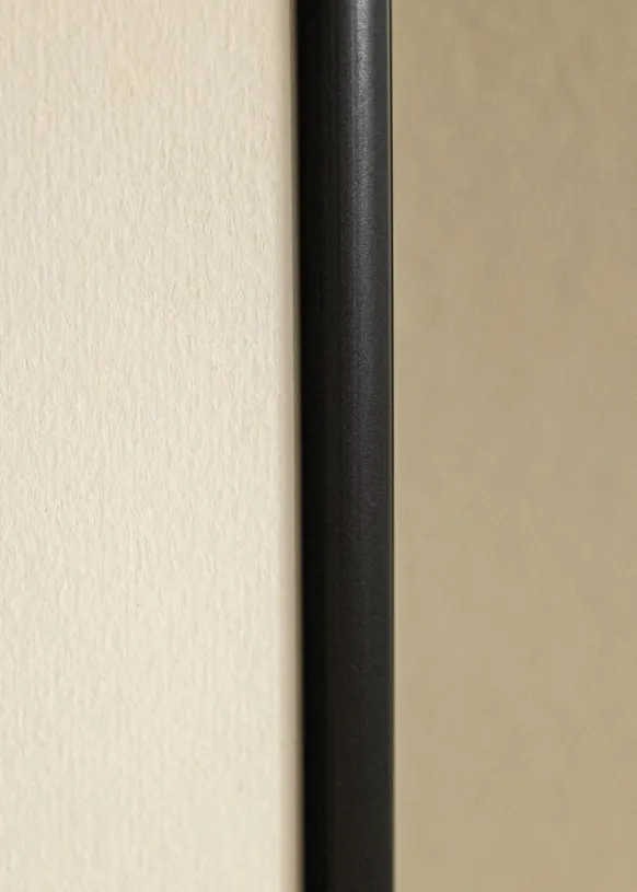 Ram Scandi Matt Svart 33x95 cm